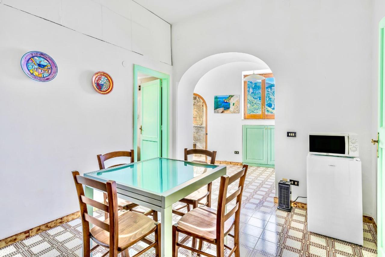 Вилла Positano Heart - Sea View - Near Shops And Restaurants Экстерьер фото